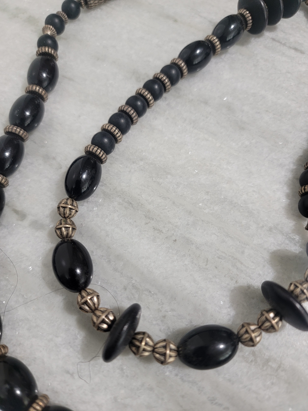 2 Beaded Necklaces - Picture 8 of 10
